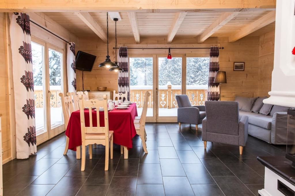 Дома для отпуска TatryTop Luxury Chalets Zakopane Косцелиско-73