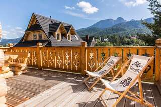 Дома для отпуска TatryTop Luxury Chalets Zakopane Косцелиско Superior Holiday Home with Chimney and Terrace-18