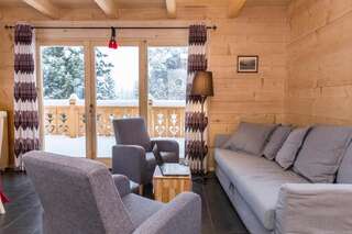 Дома для отпуска TatryTop Luxury Chalets Zakopane Косцелиско Superior Holiday Home with Chimney and Terrace-39